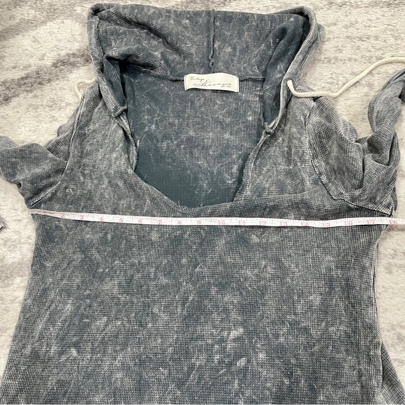 Vintage Havana Grey Waffle Knit Hooded Sweatshirt - Picture 8 of 10